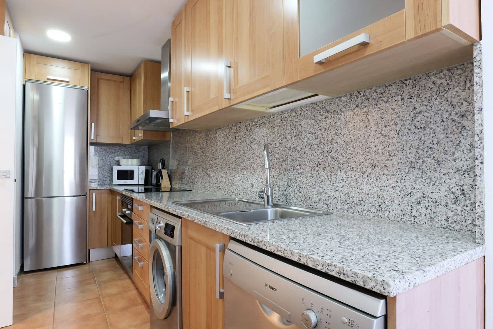 2 makuuhuone Huoneisto myytävänä paikassa New Golden Mile mukana uima-altaan - 349 000 € (Ref: 9649790)