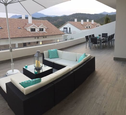 2 sovrum Lägenhet till salu i Selwo, Estepona med pool - 420 000 € (Ref: 9649897)