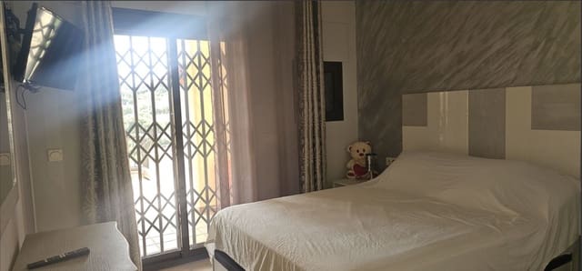 3 bedroom Apartment for sale in Manilva with pool garage - € 315,000 (Ref: 9652317)