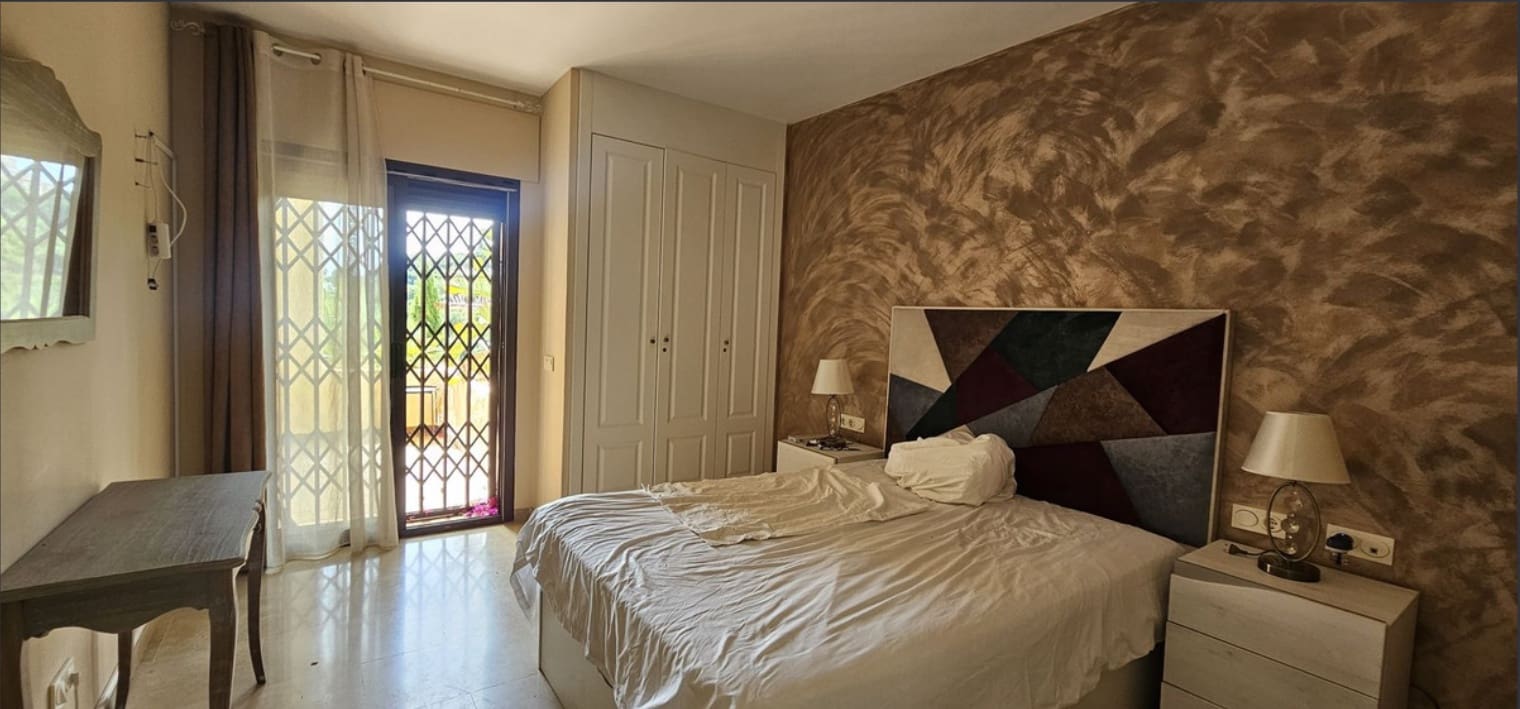 3 bedroom Apartment for sale in Manilva with pool garage - € 315,000 (Ref: 9652317)