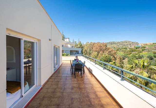 2 slaapkamer Penthouse te koop in Calahonda, Mijas met zwembad garage - € 280.000 (Ref: 9652480)