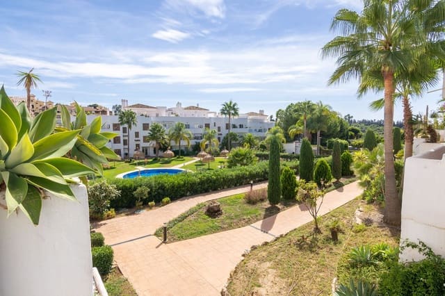 3 Zimmer Apartment zu verkaufen in Estepona mit Pool Garage - 420.000 € (Ref: 9656344)