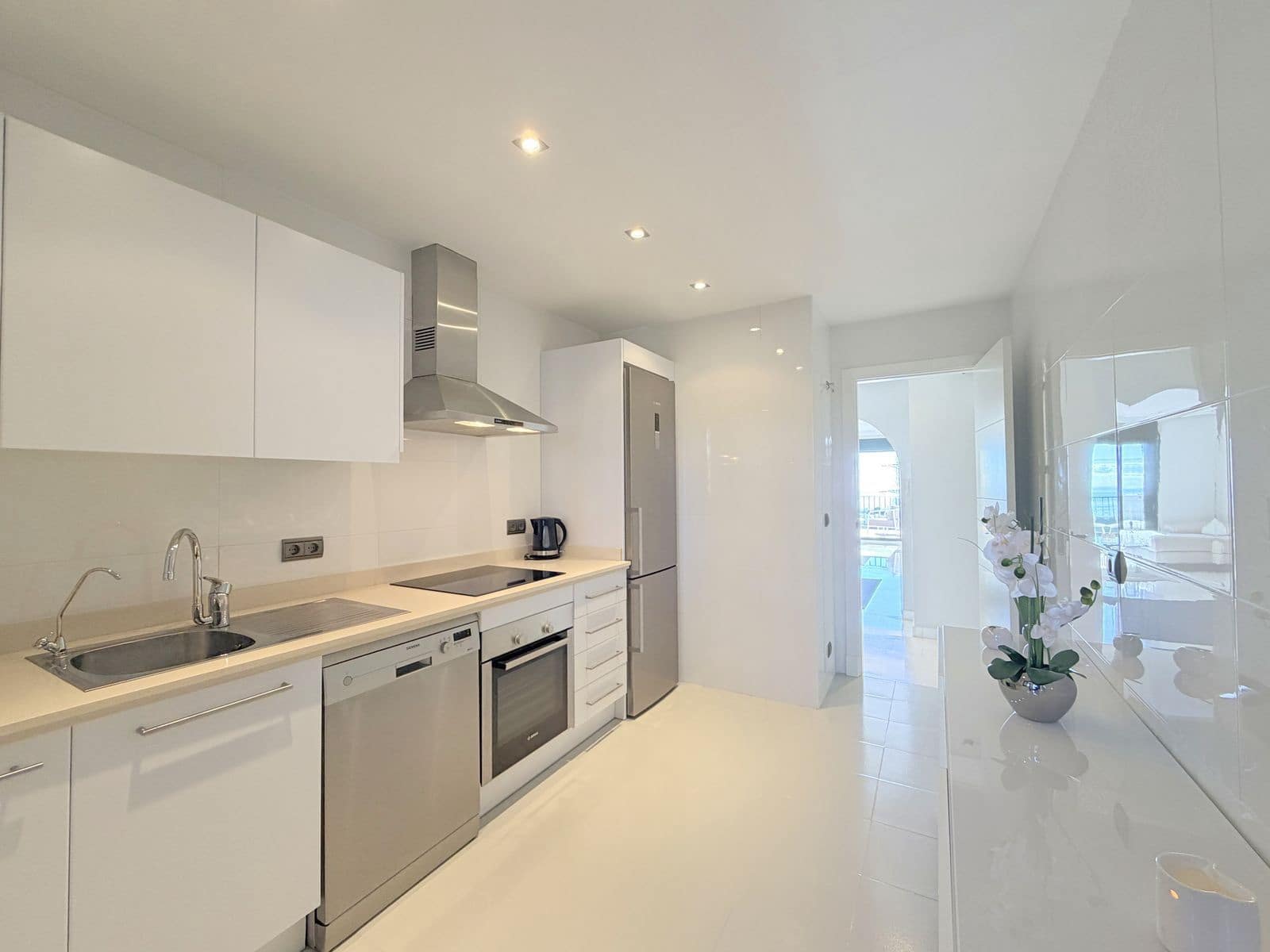 2 Zimmer Apartment zu verkaufen in Casares mit Pool - 315.000 € (Ref: 9659338)