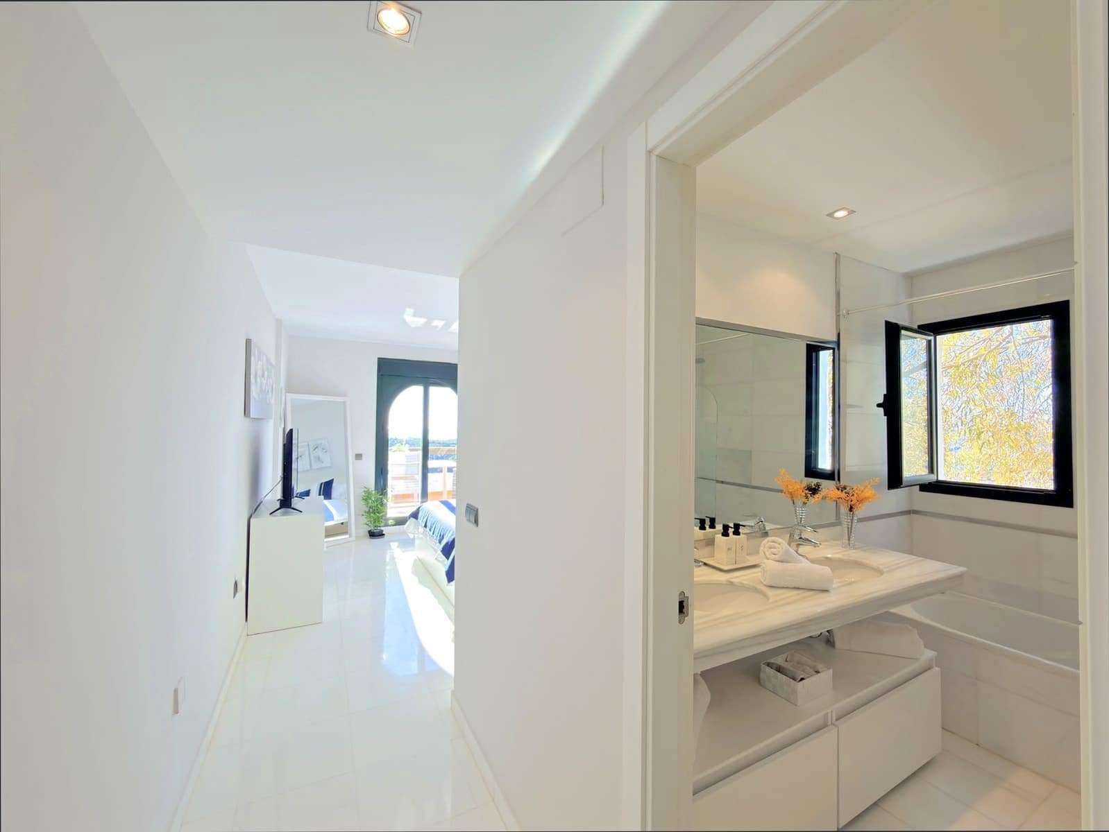 2 Zimmer Apartment zu verkaufen in Casares mit Pool - 315.000 € (Ref: 9659338)