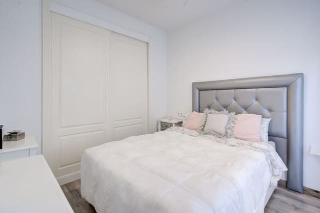 2 makuuhuone Huoneisto myytävänä paikassa La Cala de Mijas, Mijas - 374 900 € (Ref: 9659710)