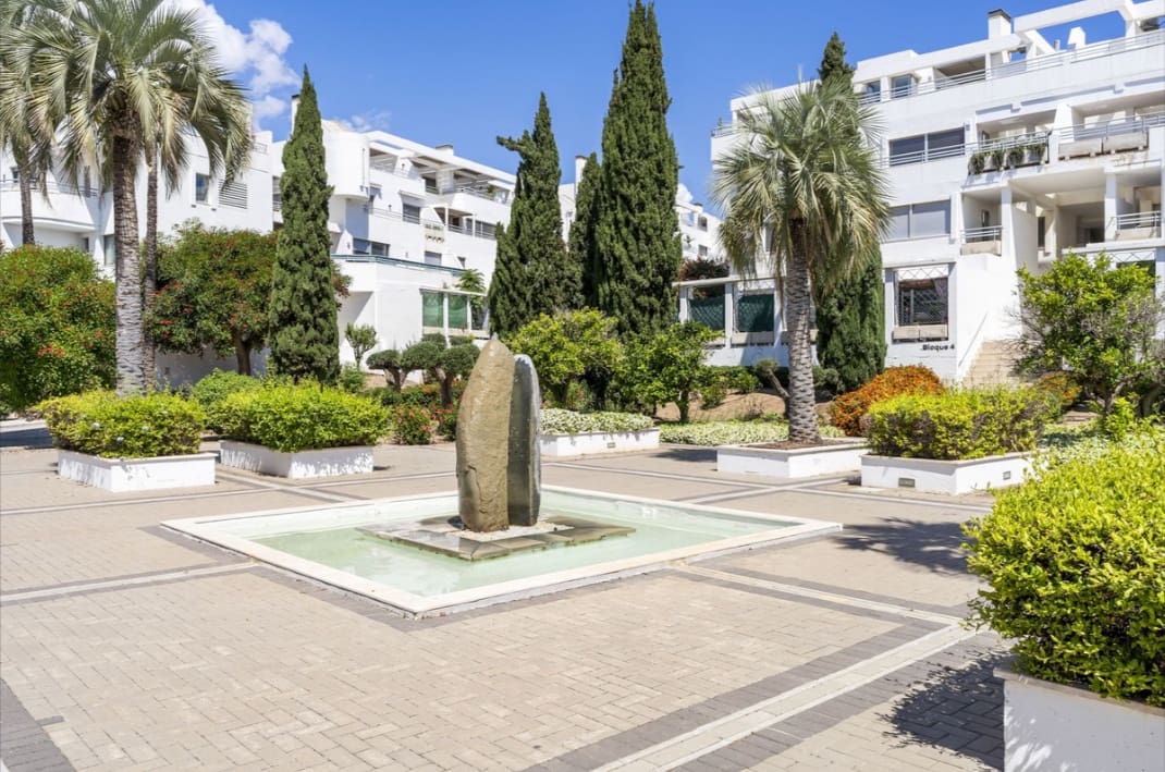 3 quarto Apartamento para venda em La Cala de Mijas com piscina - 409 000 € (Ref: 9659718)