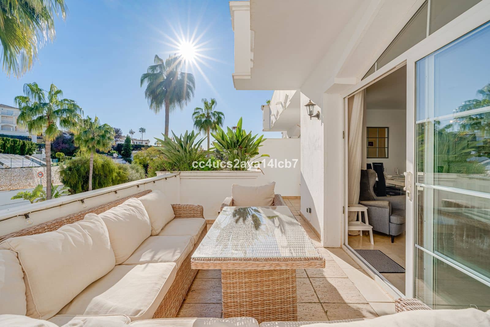 3 Zimmer Apartment zu verkaufen in Riviera del Sol mit Pool - 375.000 € (Ref: 9662012)