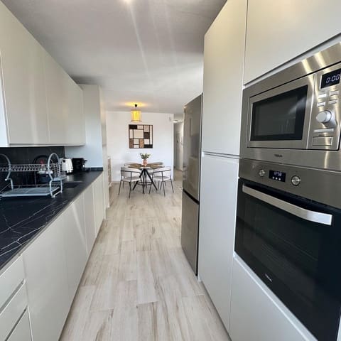 2 sypialnia Apartament na sprzedaż w Calahonda, Mijas - 409 500 € (Ref: 9662057)