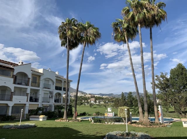 Apartamento de 3 habitaciones en Mijas Golf, Mijas en venta con piscina garaje - 340.000 € (Ref: 9662082)