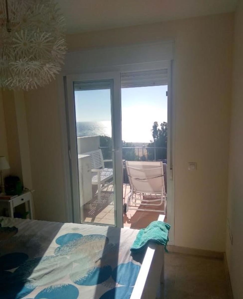 2 sypialnia Apartament na sprzedaż w Manilva z basenem - 270 000 € (Ref: 9662104)