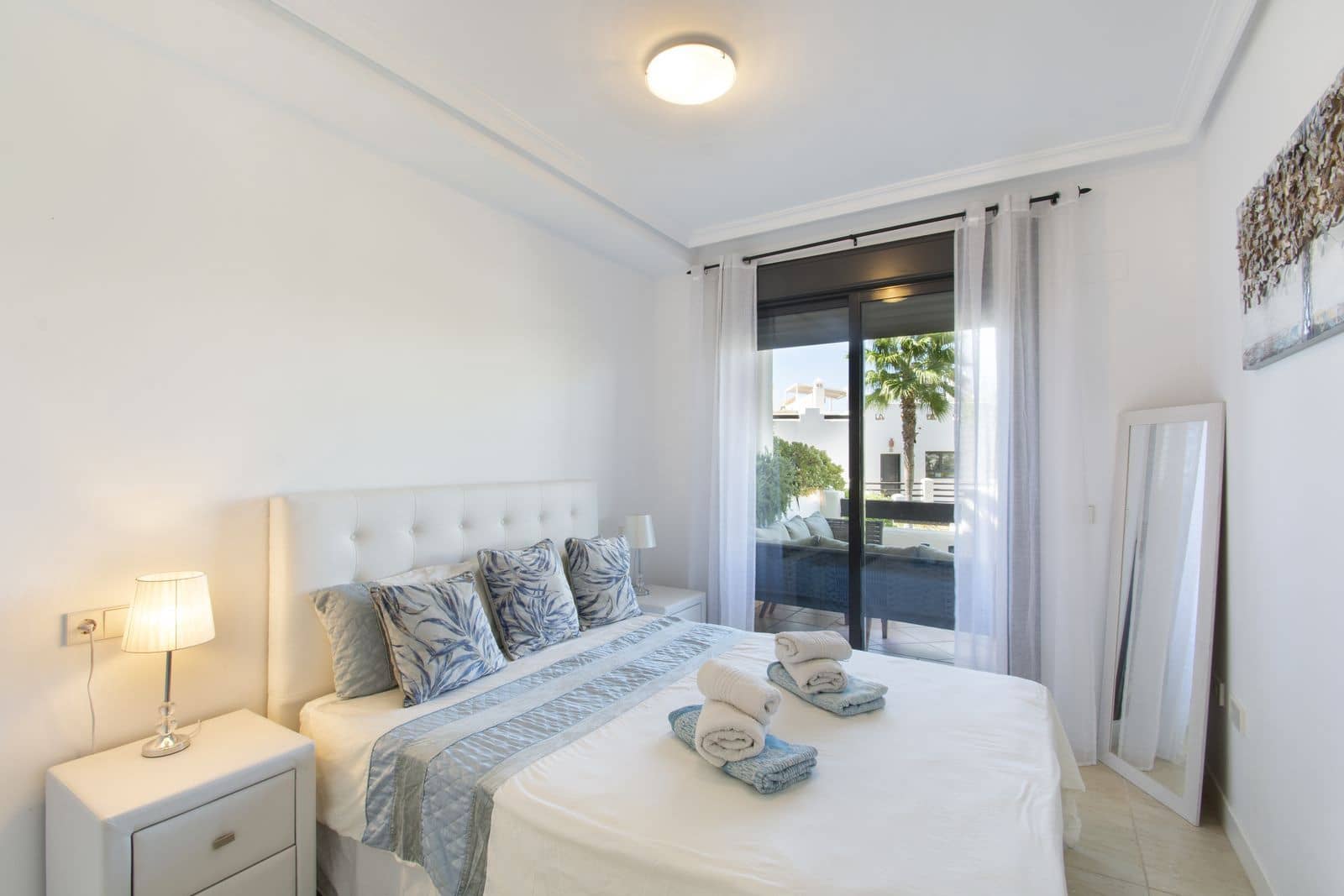 2 bedroom Apartment for sale in New Golden Mile with pool garage - € 379,000 (Ref: 9662209)