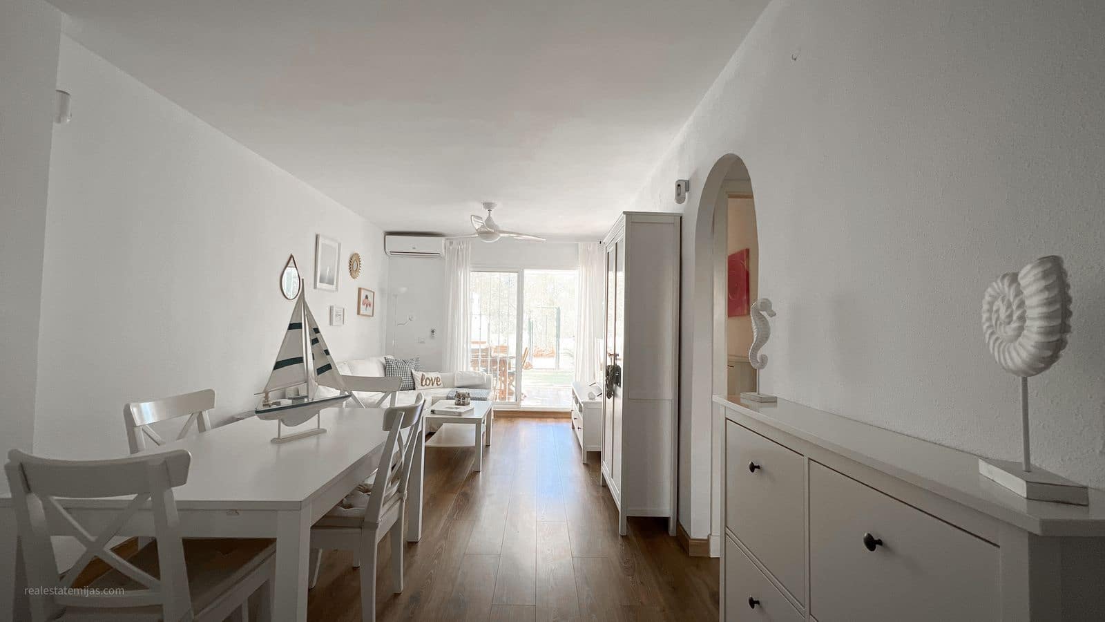 2 sovrum Lägenhet till salu i La Cala de Mijas med pool - 360 000 € (Ref: 9670541)