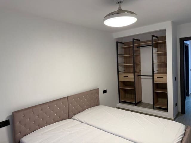 2 sypialnia Apartament na sprzedaż w Estepona z basenem - 259 000 € (Ref: 9670950)