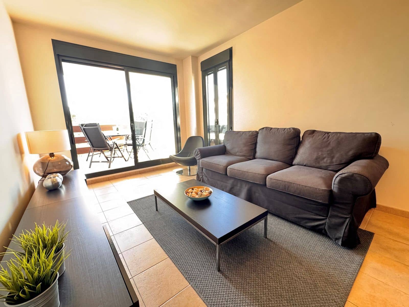 2 Zimmer Apartment zu verkaufen in La Cala de Mijas mit Pool - 365.000 € (Ref: 9670957)