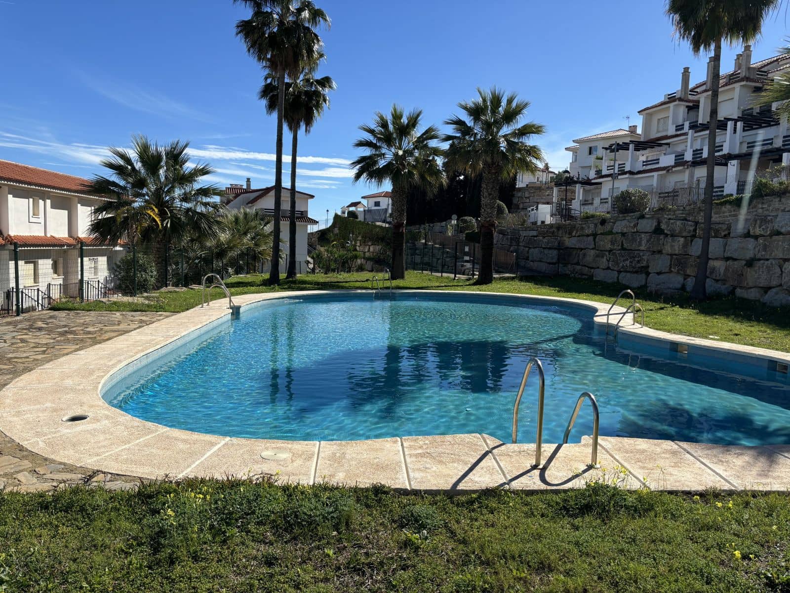 2 sypialnia Apartament na sprzedaż w La Duquesa / Puerto de la Duquesa - 226 000 € (Ref: 9674136)