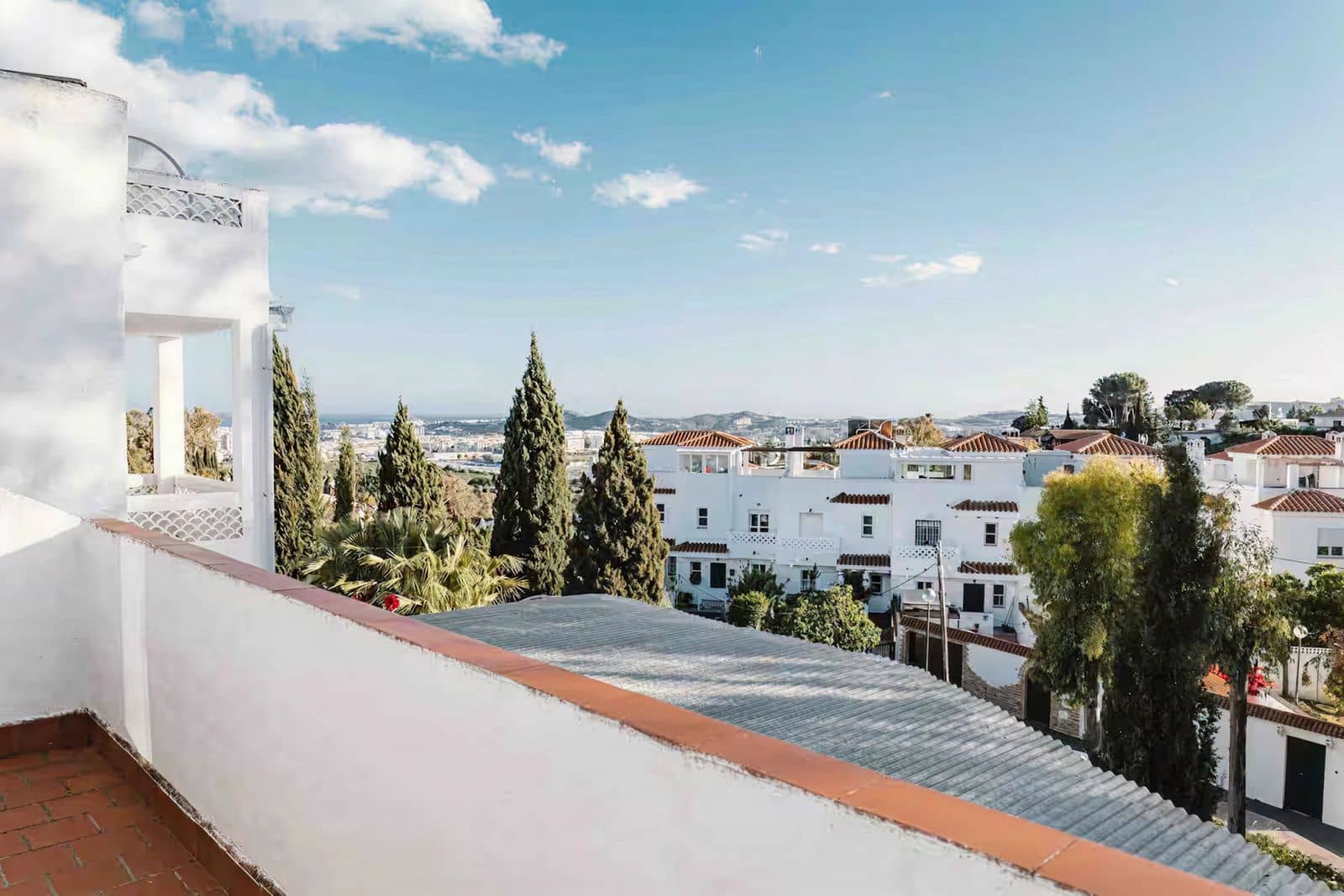 2 bedroom Apartment for sale in Mijas with pool - € 370,000 (Ref: 9674537)
