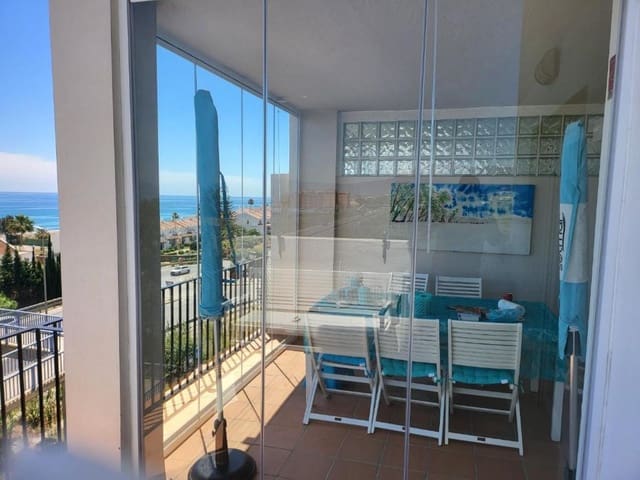 2 bedroom Apartment for sale in Manilva with pool - € 270,000 (Ref: 9674545)