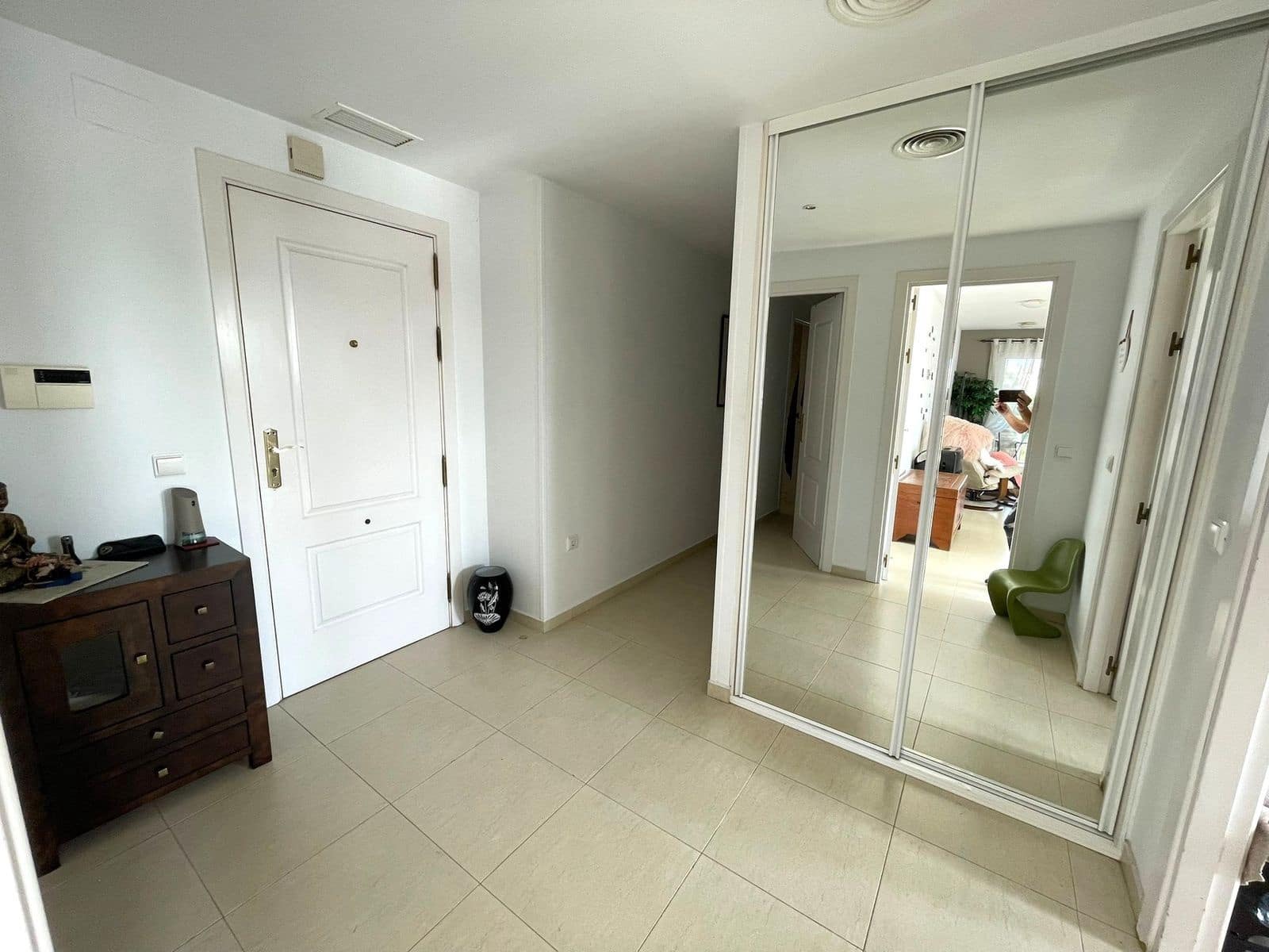 3 bedroom Apartment for sale in Malaga city with pool - € 375,000 (Ref: 9674549)