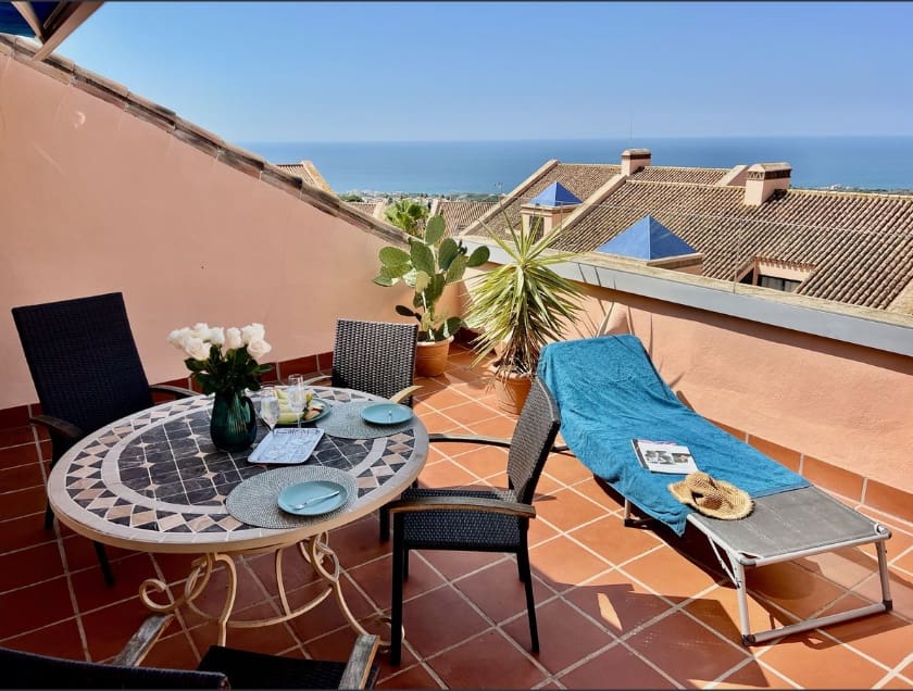 3 soverom Penthouse til salgs i Calahonda med svømmebasseng - € 495 000 (Ref: 9677681)