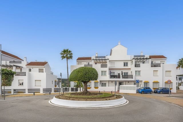 2 chambre Appartement à vendre à Estepona avec piscine - 325 000 € (Ref: 9677758)