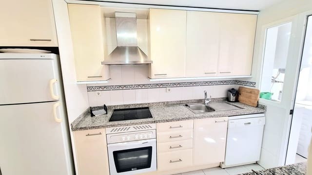 2 camera da letto Appartamento in vendita in La Duquesa / Puerto de la Duquesa, Manilva con piscina - 345.000 € (Rif: 9677811)