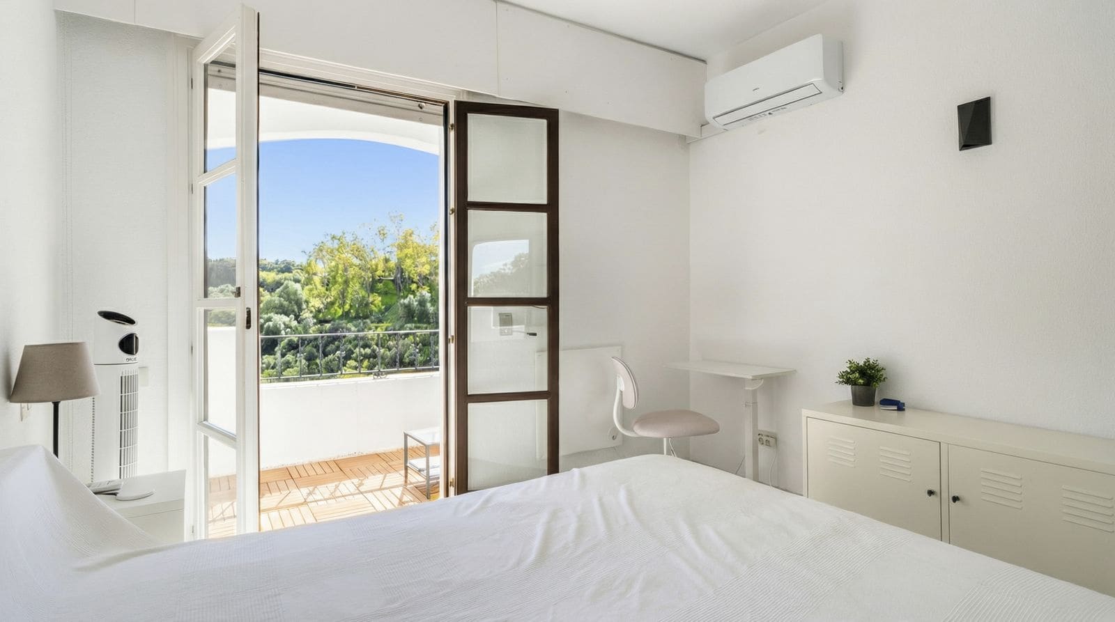 2 bedroom Apartment for sale in Los Arqueros - € 425,000 (Ref: 9677812)