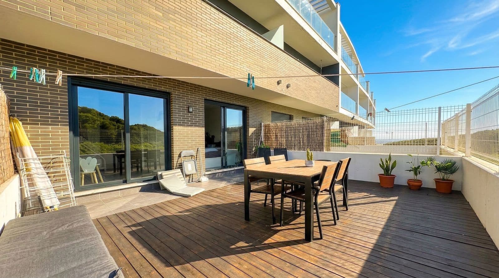 2 soveværelse Lejlighed til salg i La Duquesa / Puerto de la Duquesa med swimmingpool garage - € 375.000 (Ref: 9680545)