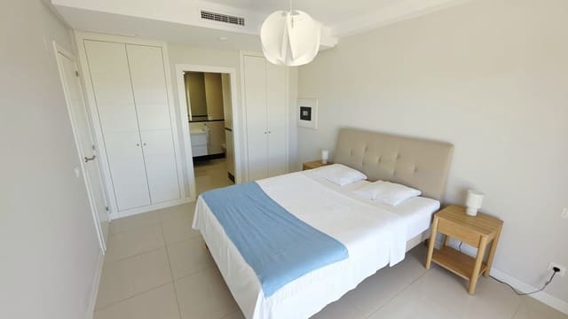 2 slaapkamer Appartement te koop in Estepona met zwembad - € 430.000 (Ref: 9683170)