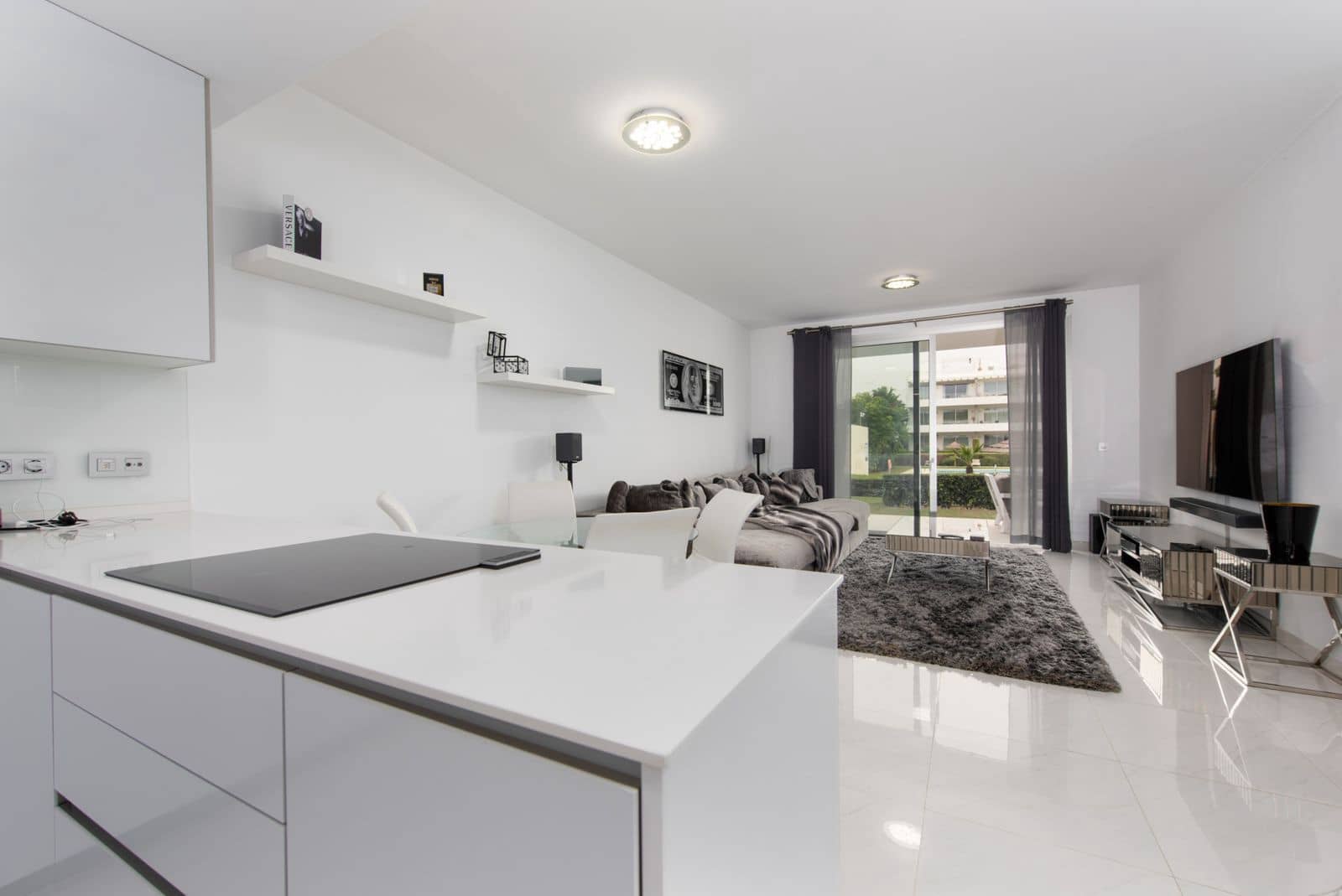 2 slaapkamer Appartement te koop in Estepona met zwembad - € 429.000 (Ref: 9683183)