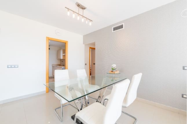 2 soveværelse Penthouse til salg i Estepona med swimmingpool - € 419.000 (Ref: 9683197)