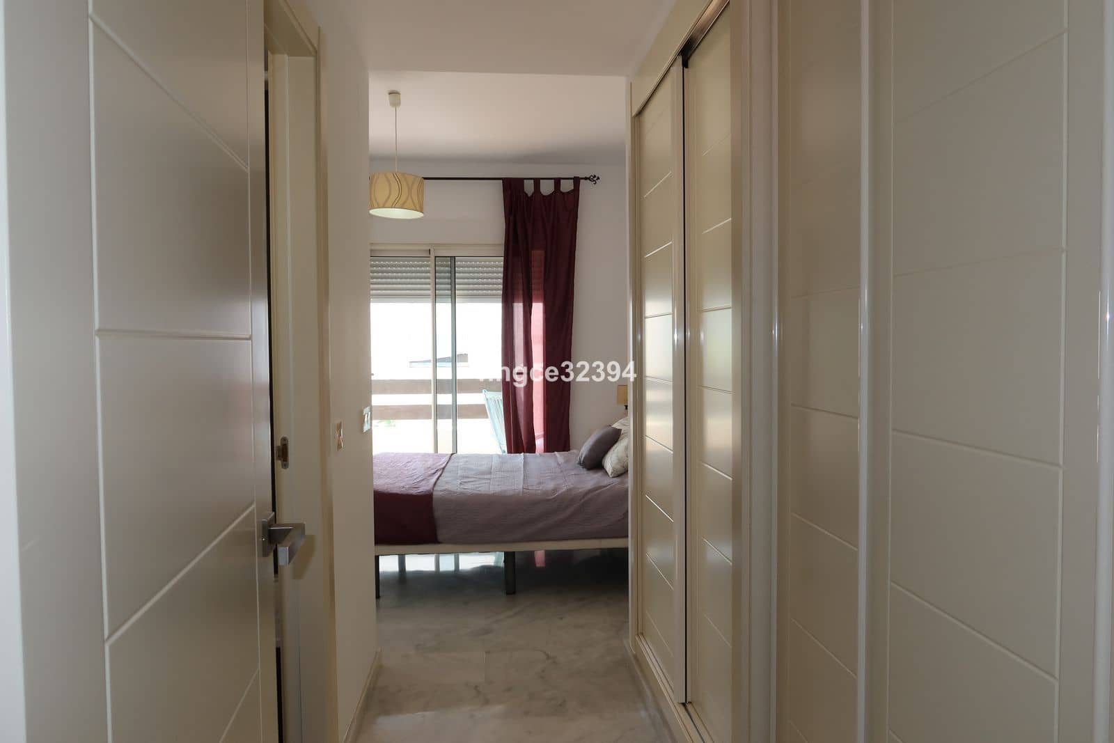 4 quarto Apartamento para venda em Estepona com piscina garagem - 319 000 € (Ref: 9683204)