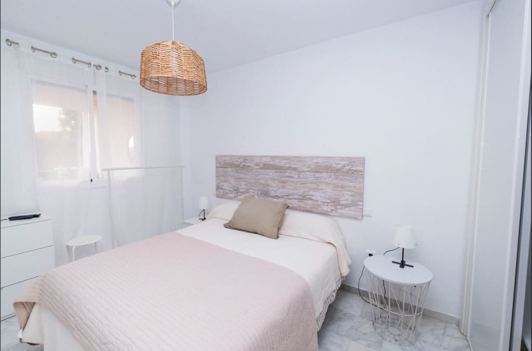 Apartamento de 3 habitaciones en Casares en venta con piscina - 316.000 € (Ref: 9683259)