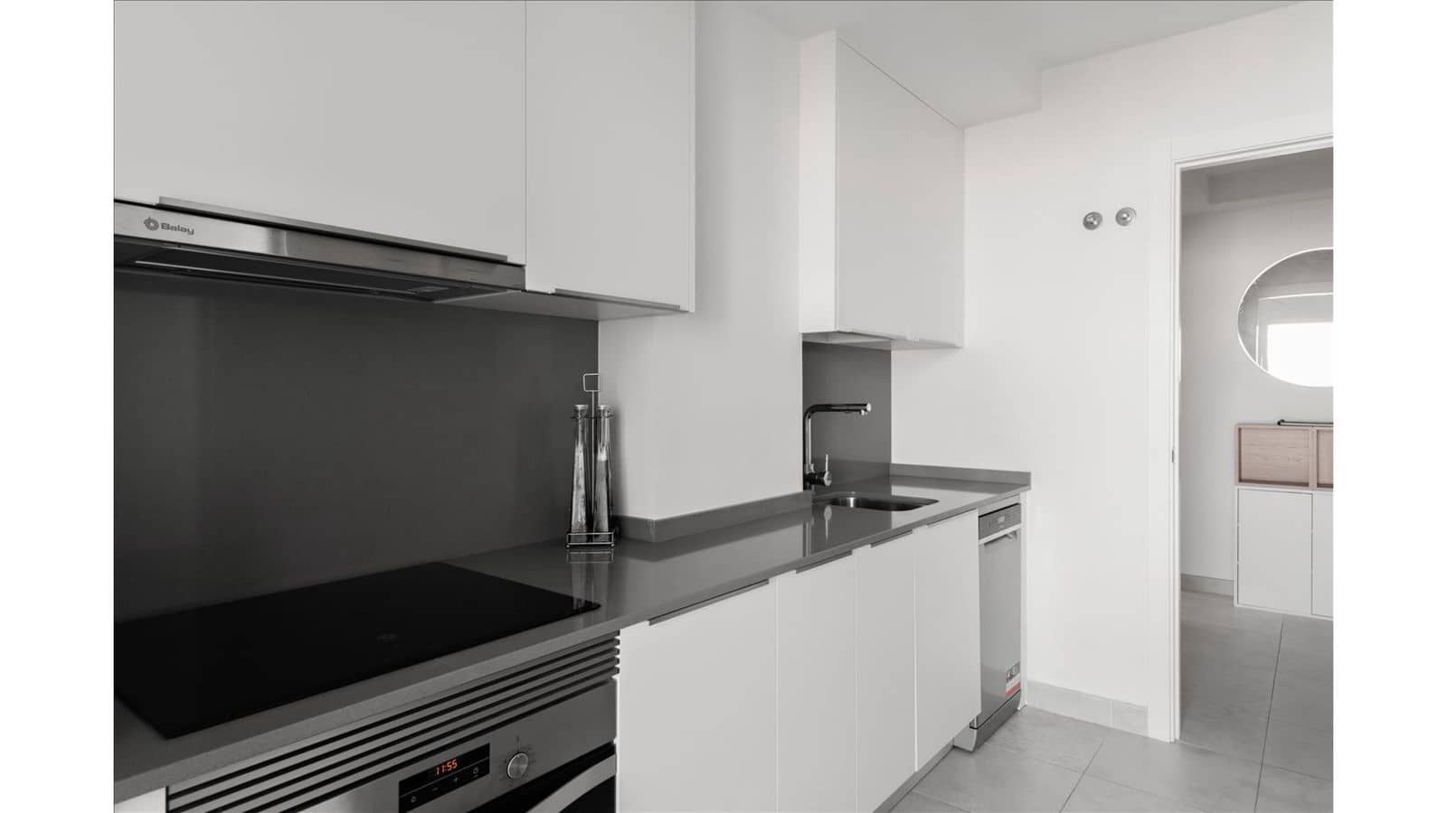 2 makuuhuone Huoneisto myytävänä paikassa Estepona mukana uima-altaan - 400 000 € (Ref: 9683477)