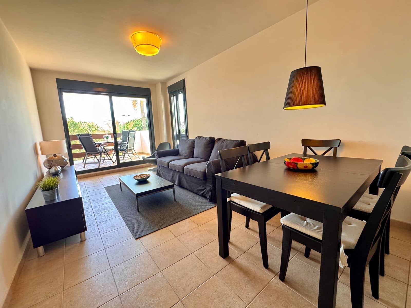 2 Zimmer Apartment zu verkaufen in La Cala de Mijas mit Pool - 365.000 € (Ref: 9683503)