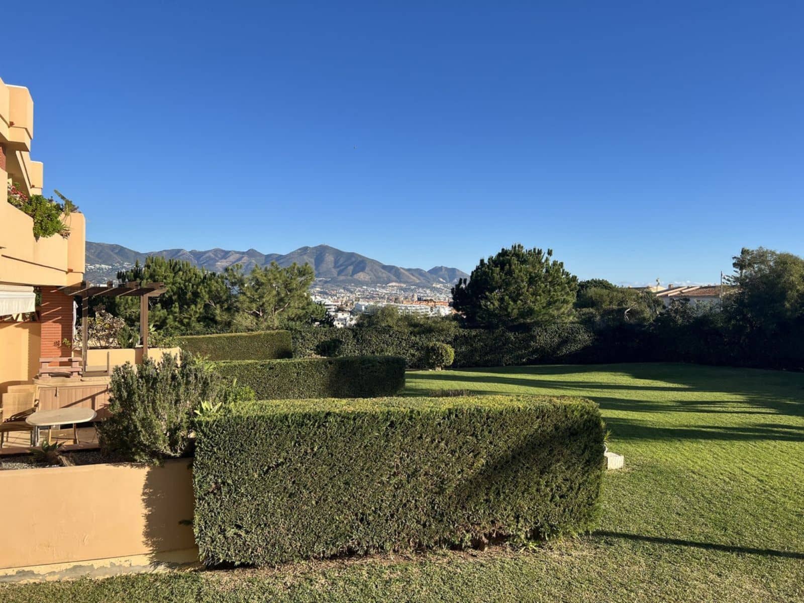 2 soverom Leilighet til salgs i Mijas Costa med svømmebasseng - € 390 000 (Ref: 9686355)