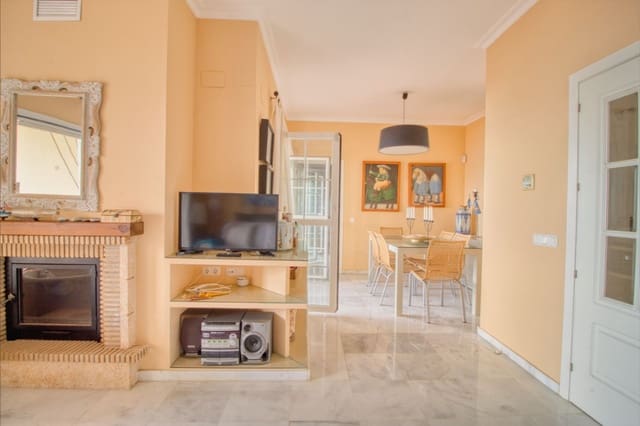 3 soveværelse Lejlighed til salg i Manilva med swimmingpool - € 490.000 (Ref: 9686384)