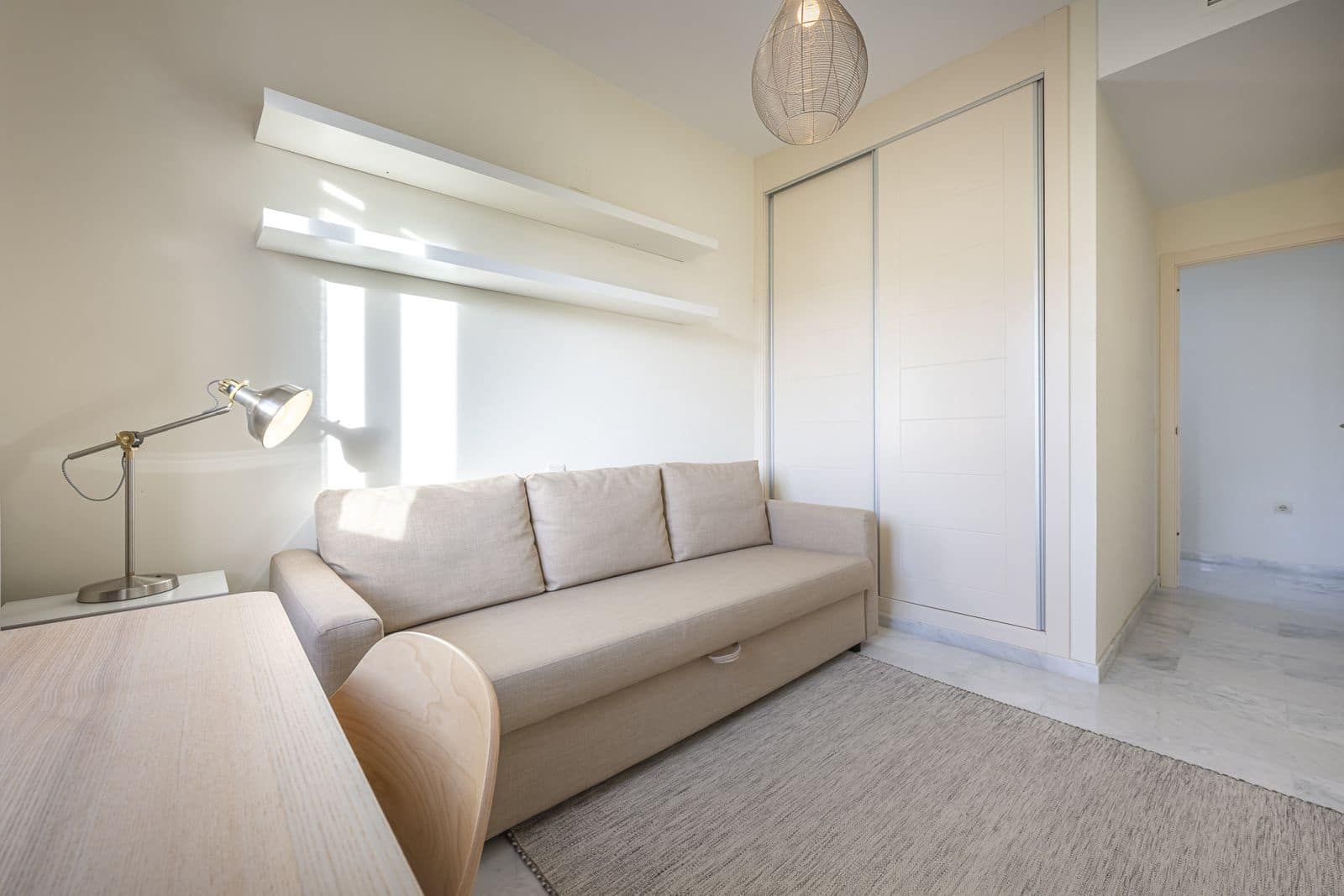 2 makuuhuone Huoneisto myytävänä paikassa Estepona mukana uima-altaan - 324 999 € (Ref: 9691469)