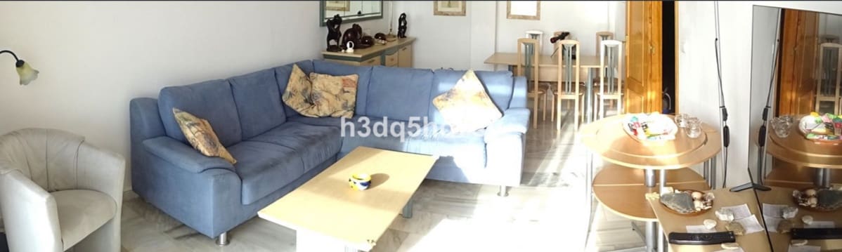 3 soverom Penthouse til salgs i Malaga by med svømmebasseng - € 480 000 (Ref: 9713521)