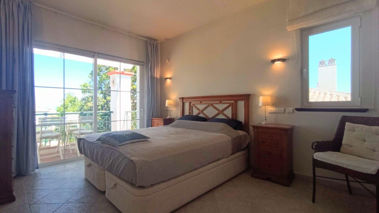 2 soverom Penthouse til salgs i Malaga by med svømmebasseng - € 469 000 (Ref: 9713531)