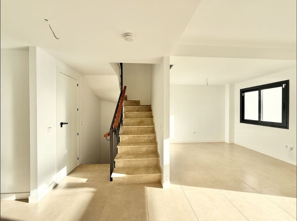 3 soverom Hus til salgs i Atalaya-Isdabe med svømmebasseng garasje - € 495 000 (Ref: 9740223)