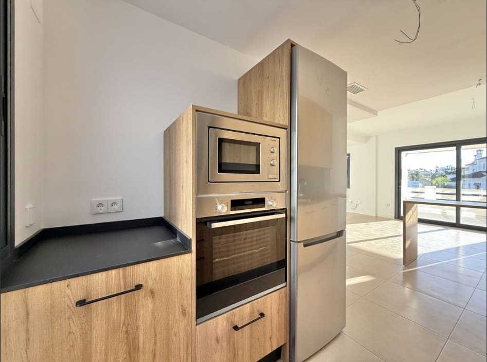 3 soverom Hus til salgs i Atalaya-Isdabe med svømmebasseng garasje - € 495 000 (Ref: 9740223)