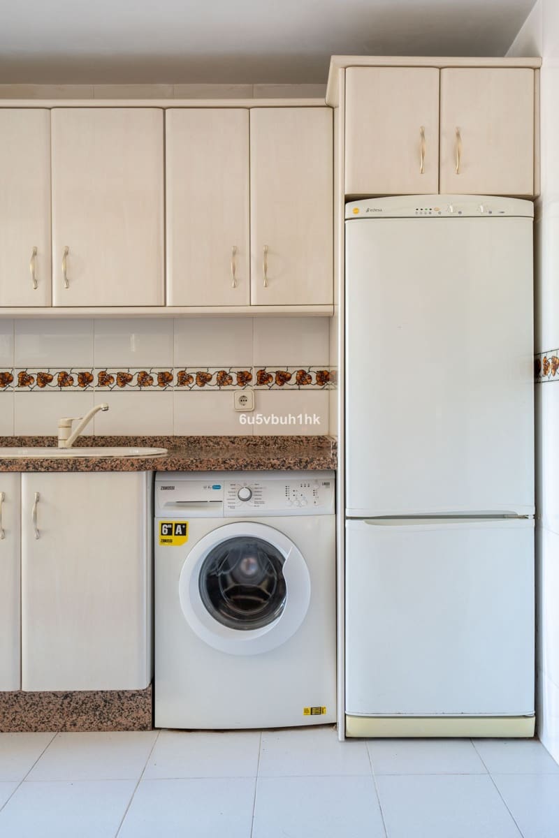 2 bedroom Apartment for sale in Puerto de la Torre with pool - € 435,000 (Ref: 9742962)