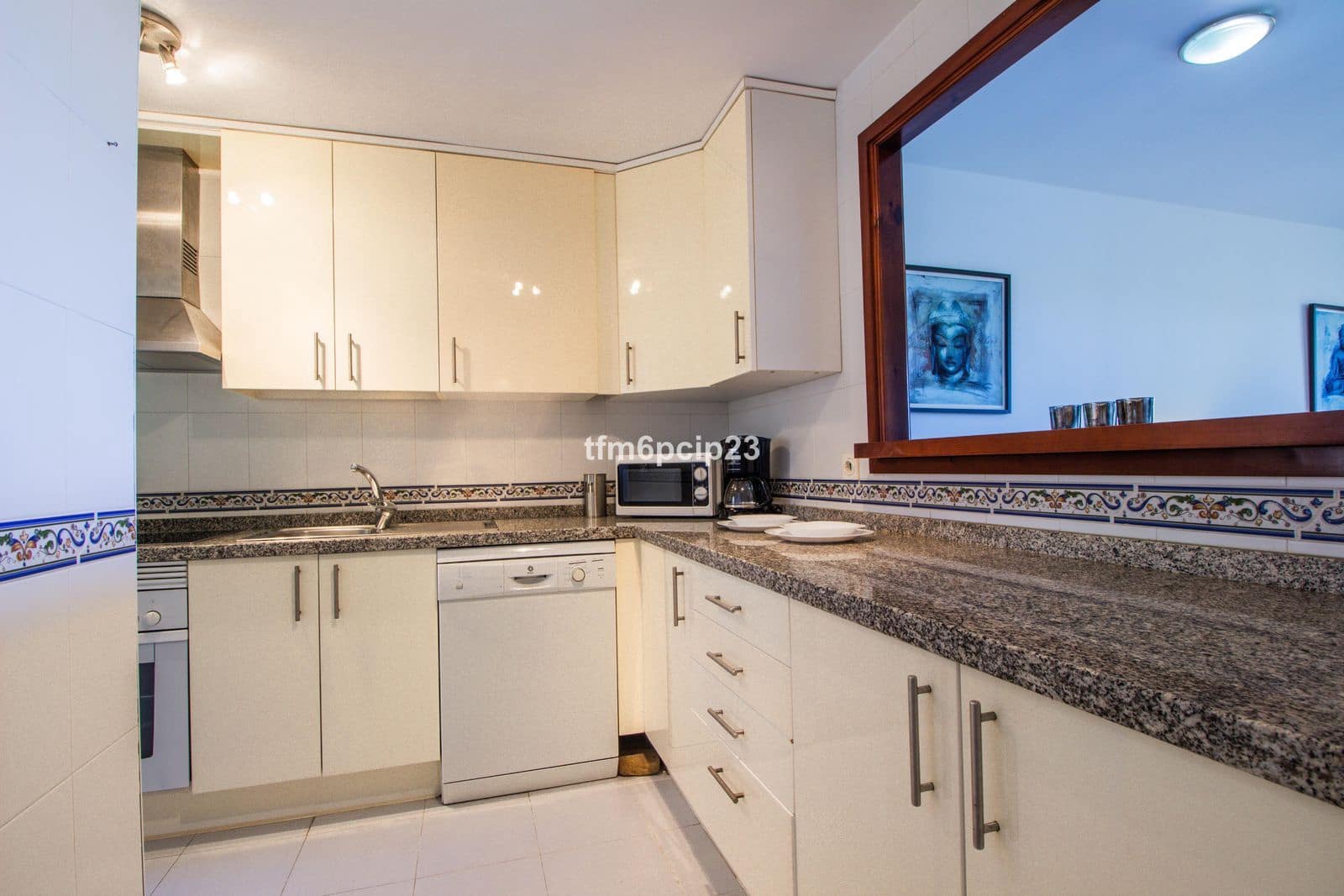 2 chambre Appartement à vendre à La Duquesa / Puerto de la Duquesa avec piscine garage - 255 000 € (Ref: 9744291)