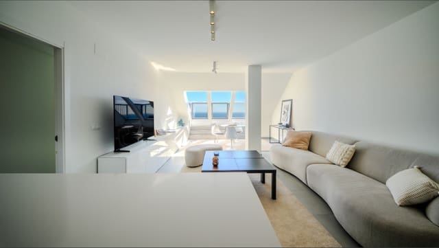 2 soveværelse Penthouse til salg i La Duquesa / Puerto de la Duquesa, Manilva med swimmingpool - € 365.000 (Ref: 9745087)