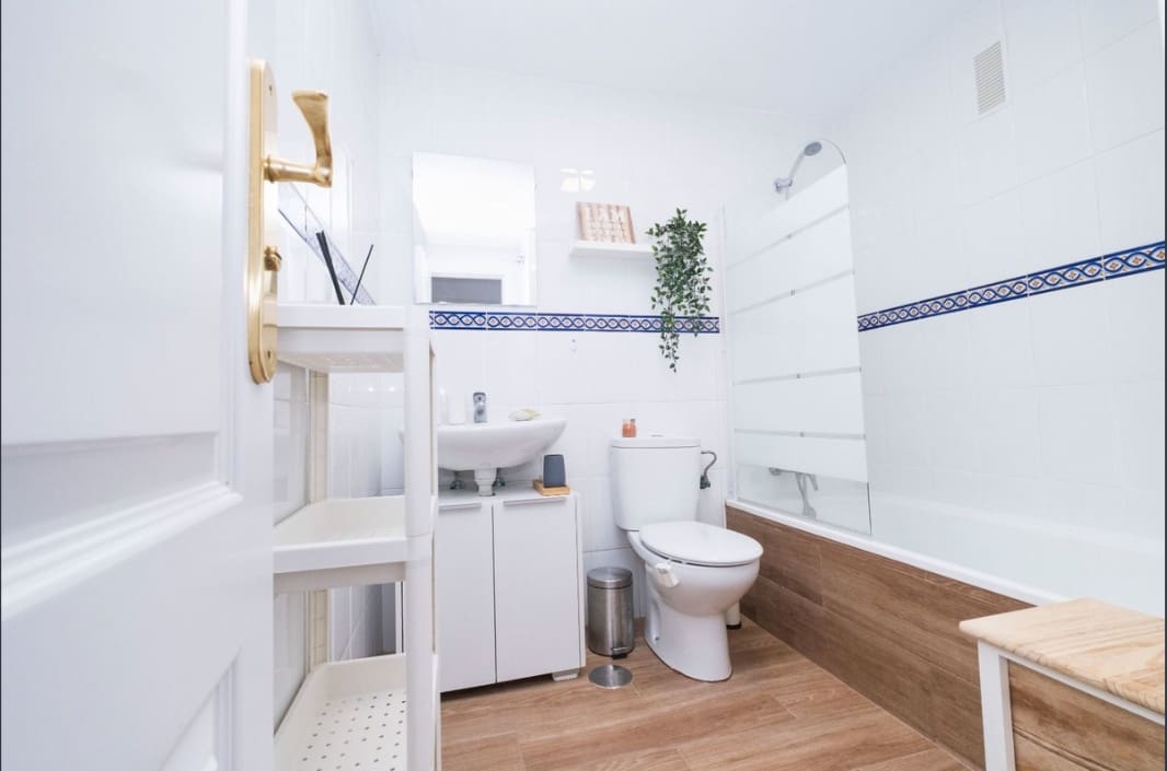 3 soveværelse Lejlighed til salg i Casares med swimmingpool - € 316.000 (Ref: 9745105)