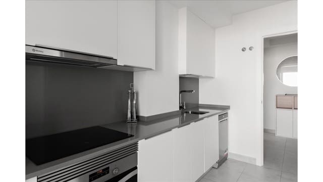 2 sovrum Lägenhet till salu i Estepona med pool - 400 000 € (Ref: 9745119)