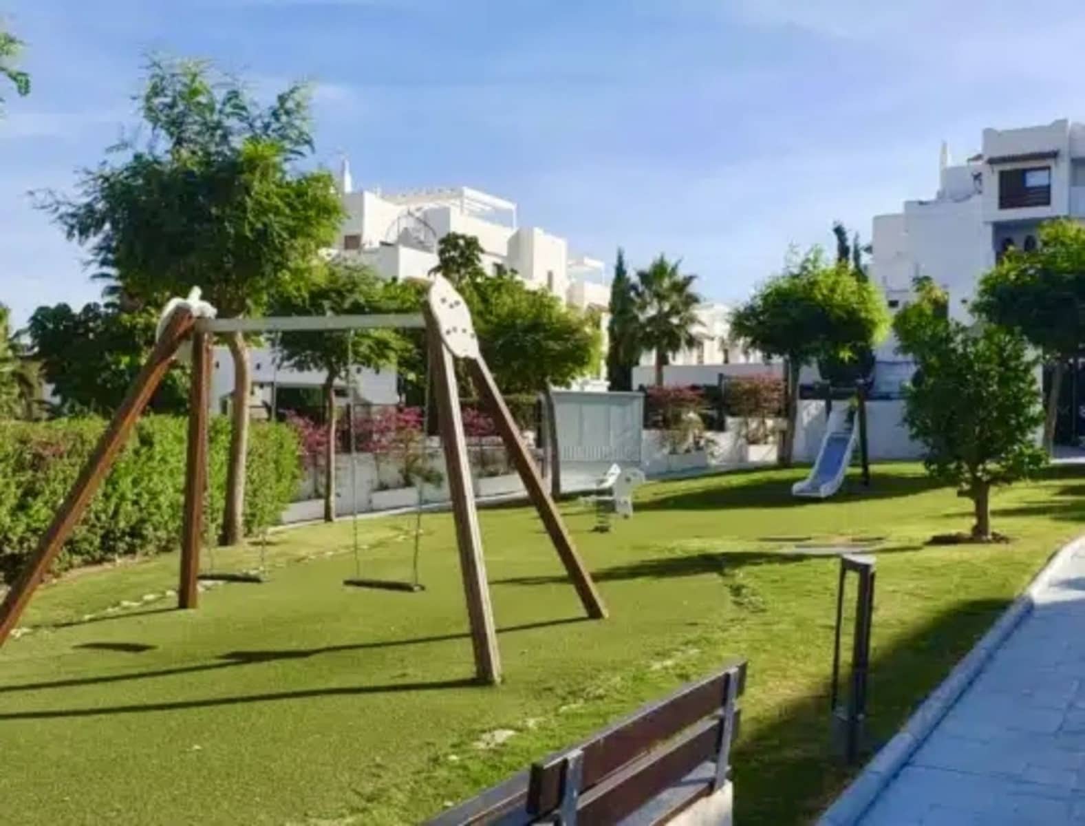 3 bedroom Apartment for sale in New Golden Mile with pool - € 450,000 (Ref: 9746668)