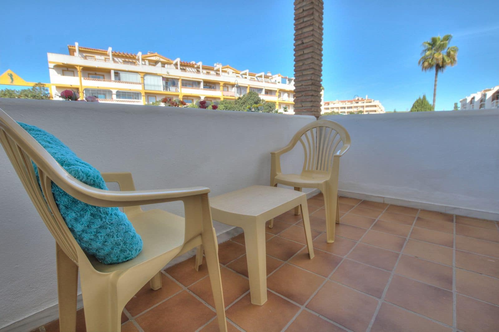 2 bedroom Apartment for sale in Mijas Golf with pool garage - € 295,000 (Ref: 9746734)