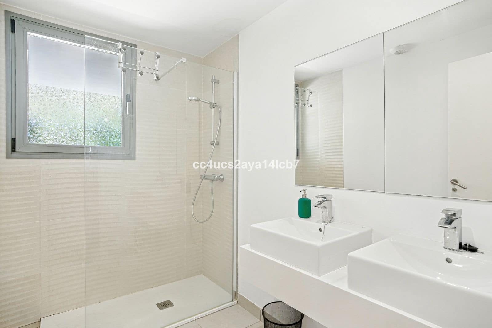 2 sypialnia Apartament na sprzedaż w Estepona z basenem - 385 000 € (Ref: 9747111)