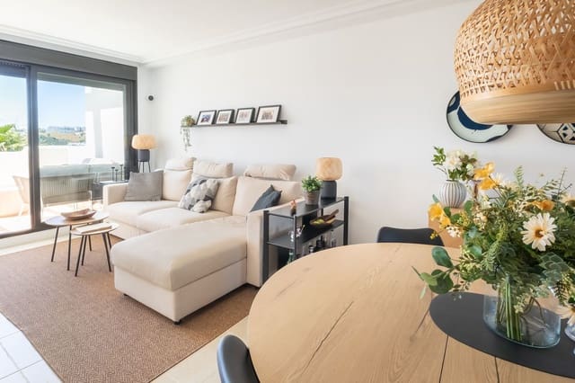 2 sovrum Takvåning till salu i Estepona med pool garage - 460 000 € (Ref: 9748350)